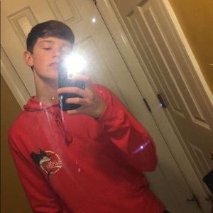 Meet your Posher, Phillip